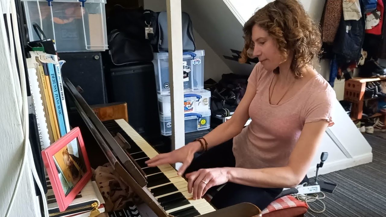Nut Rocker - Cara the Piano Lady