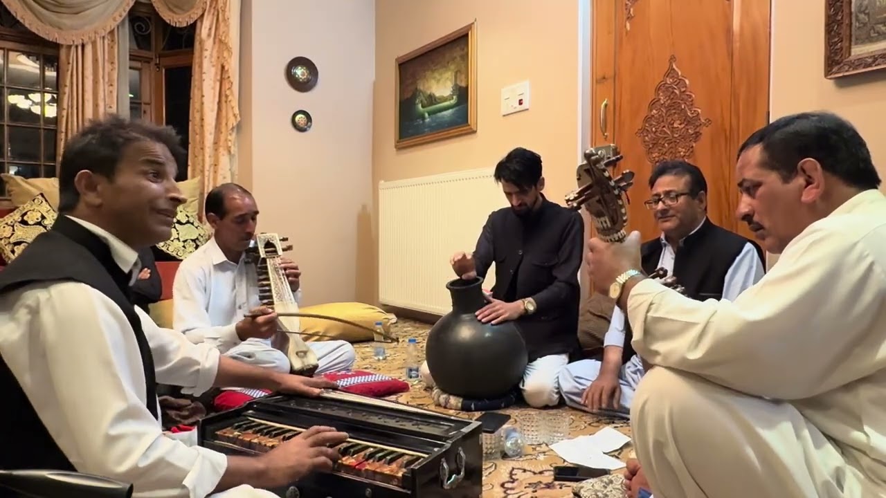 Rind chuk | Kalaam - Mahmoud Gaemi | Saazandar - Gulzar Mir | Kashmiri Mehfil | KASHMIR 