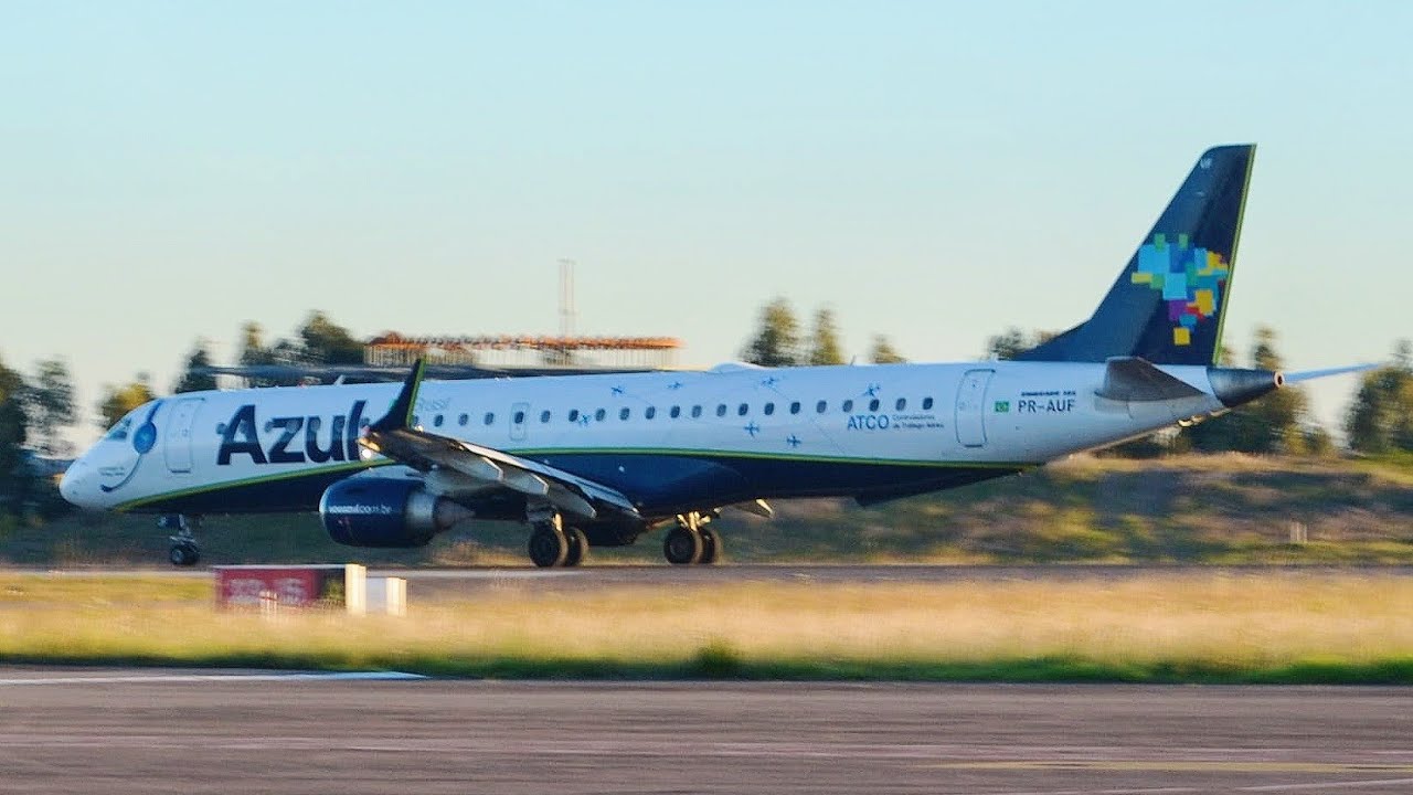 VOO FRETADO DO ATLÉTICO EM CAXIAS: Chico Bento dando as caras no aeroporto de Caxias do Sul CXJ