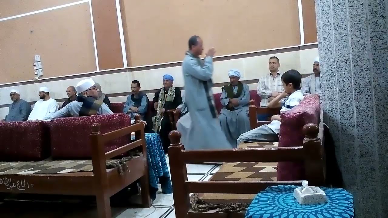 القارئ الشيخ احمد المملوك عزاء الحاج عبد الظاهر بديوان عائلة الشراكسة ببرديس