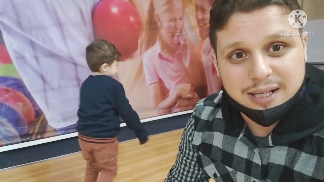 Bowling Trick Shots with Yazane / تحدي البولينج مع يزن، دوزنا لحضات ممتعة وشاركناها معكم