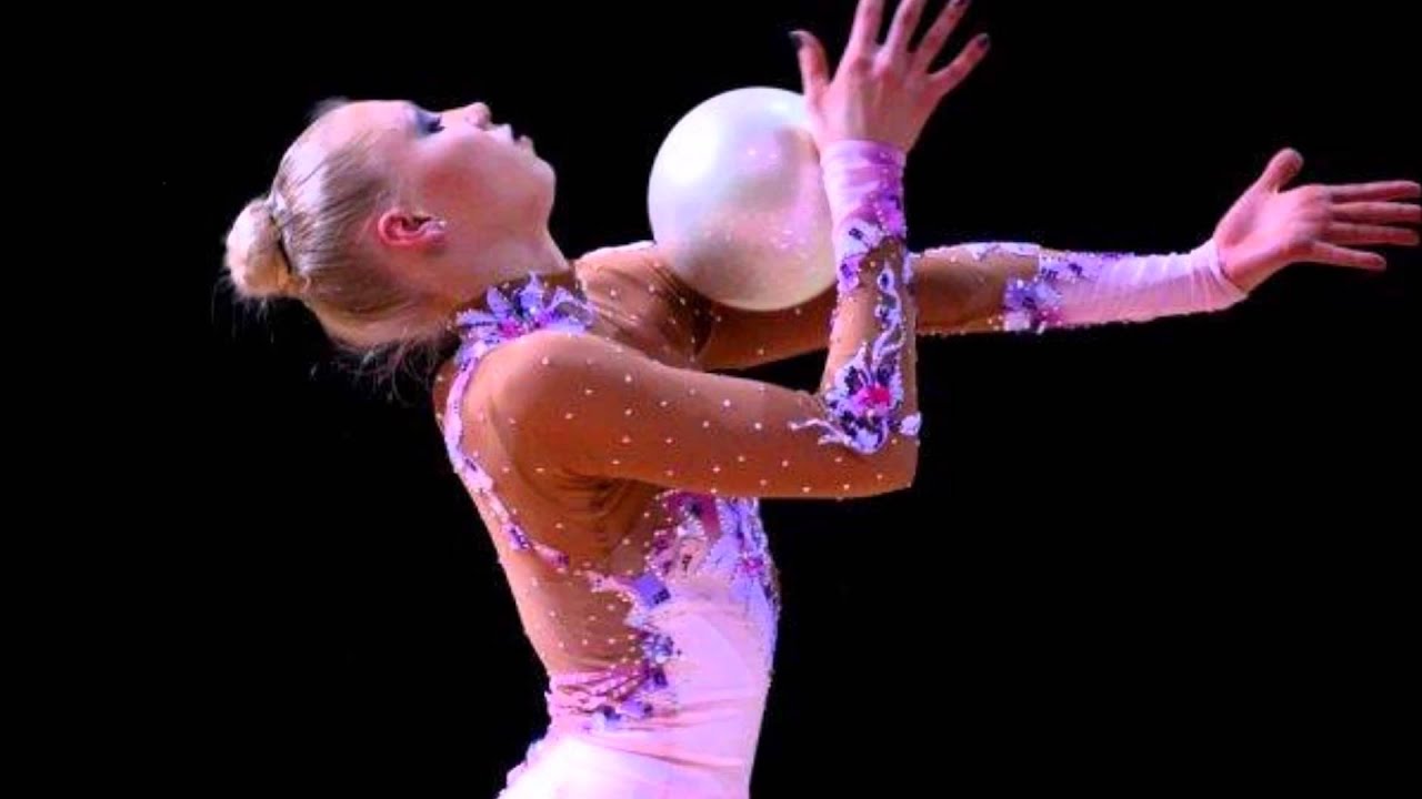 GRS Music ♬ 040 (Kseniya MOUSTAFAEVA Ball 2013)