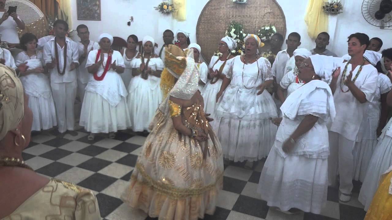 Mãe Mirian ( com Mamãe Oxum) em 30/05/2015.(1)