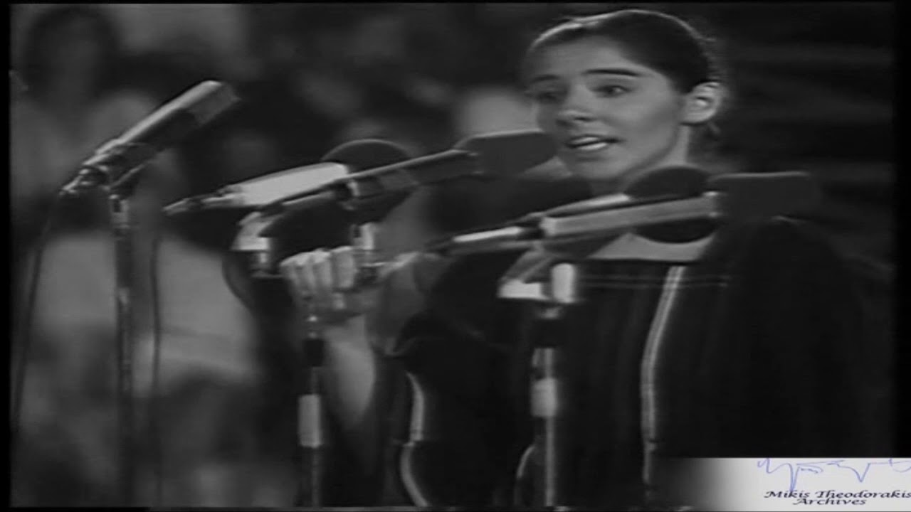 Mikis Theodorakis ft. Margarita Zorbala, Petros Pandis | Lycabettus Theater, Athens (1977)