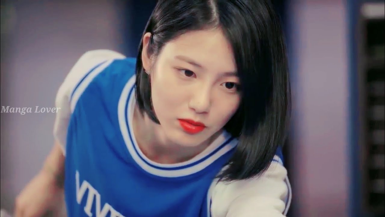 Shy boy fell in love with the prettiest girl 💖 New korean mix hindi song 2021❤️ School love triangle
