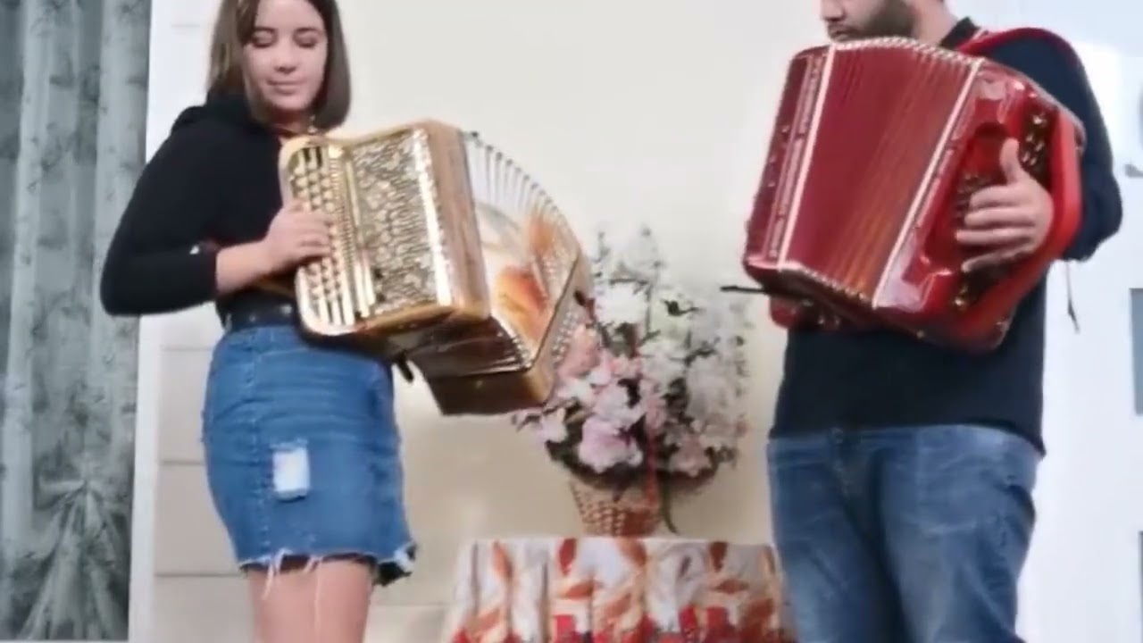 Dois grandes artistas Adrian Da Silva e Eva Pires num Vira excecional.