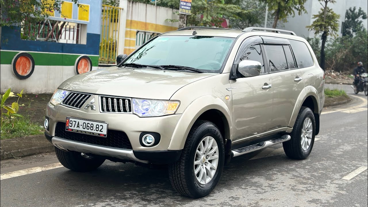 285tr MITSUBISHI PAJERO SPORT 2012MT 2 cầu máy dầu đại chất alo 0375233242