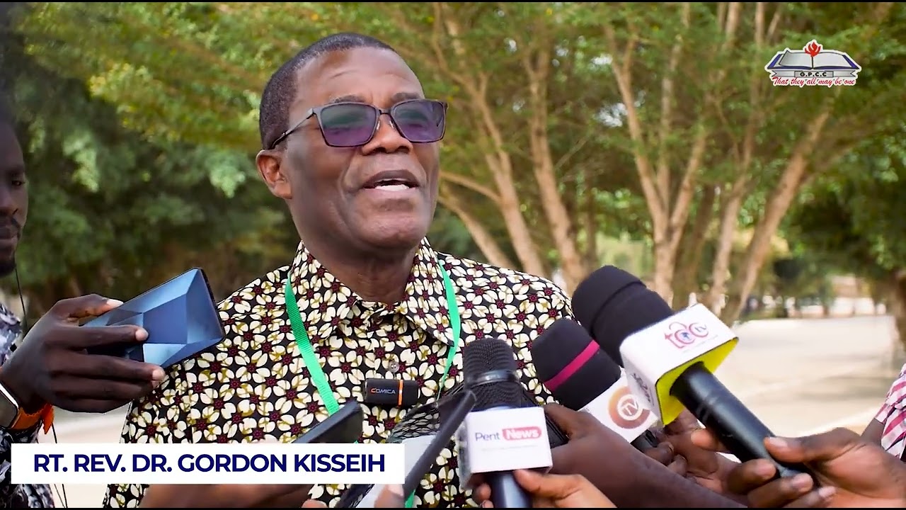 Rt. Rev. Dr.  Gordon Kisseih addressing the media during the 2025 Conference of Heads.
