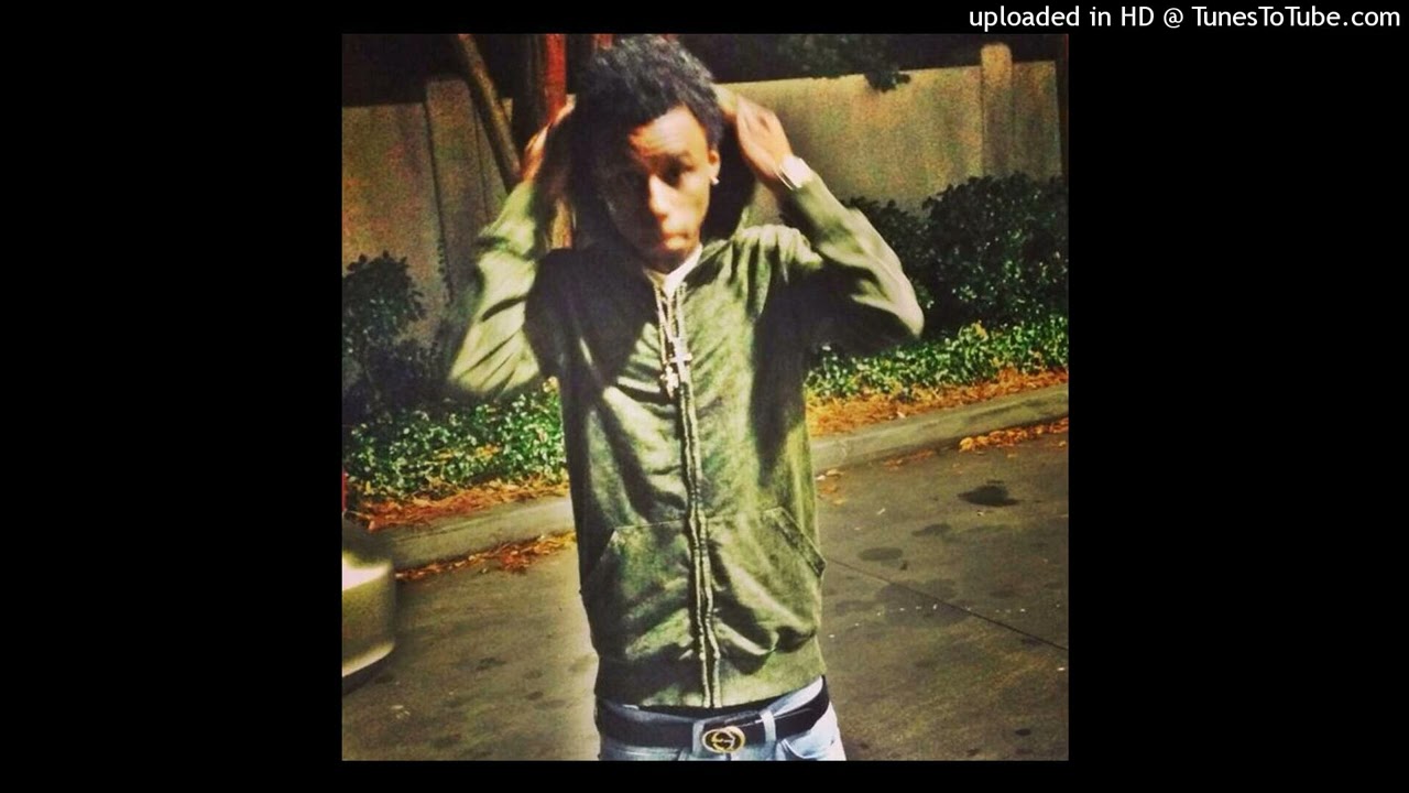 *FUTURISTIC* Chief keef + Speaker knockerz Type beat - 
