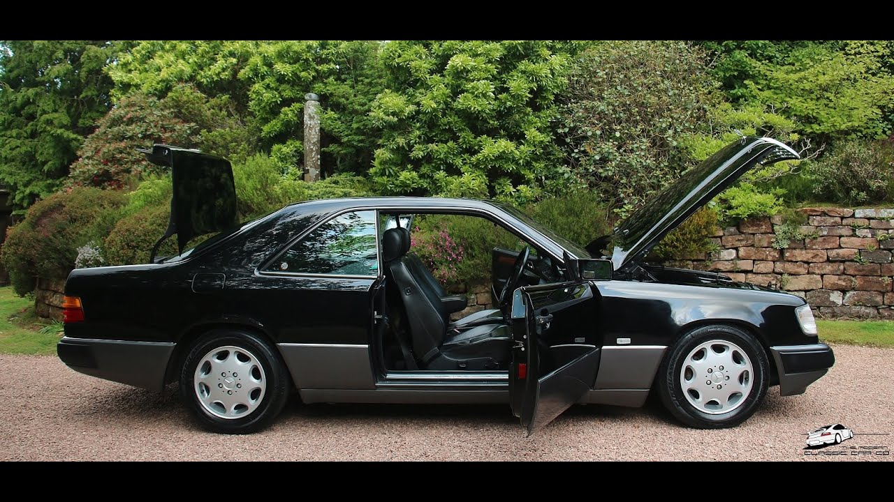 Rare Manual Mercedes 230CE Coupe C124 Benz in Solid Black W124