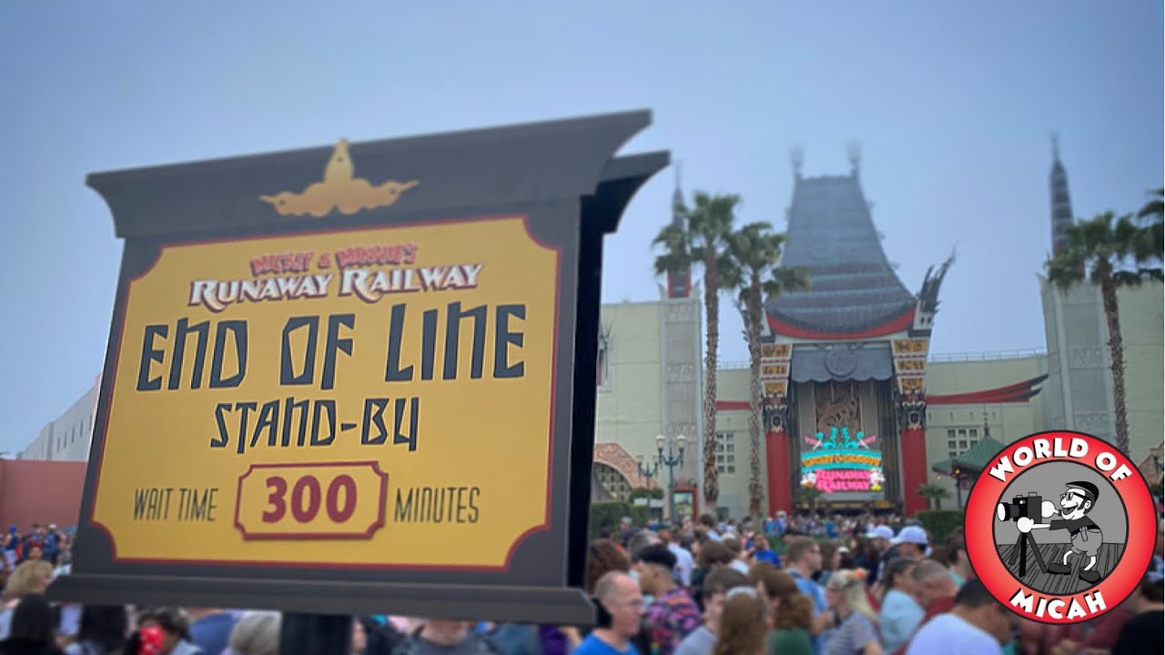 Riding First Train for Mickey & Minnie's Runaway Railway Opening Day | Disney's Hollywood Studios