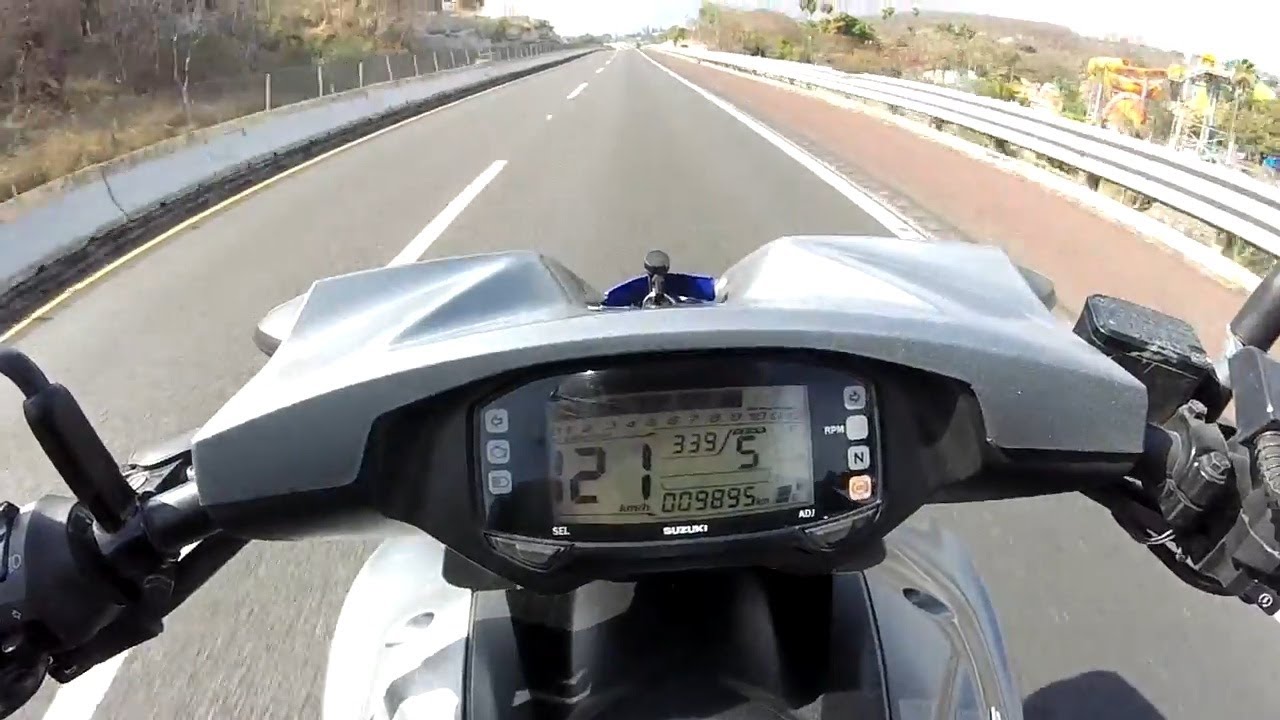 SUZUKI Intruder 150 CC TOP SPEED