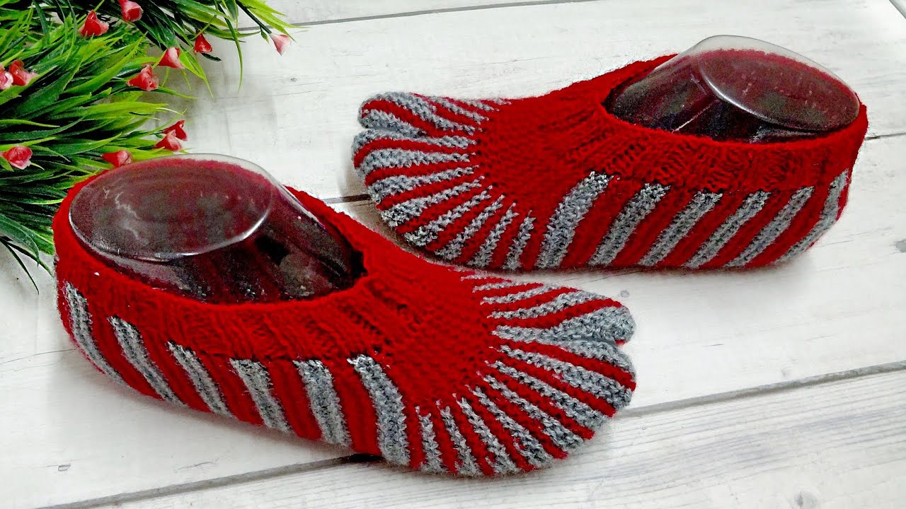 सीधा सीधा बुनना जानते हैं तो ये बूट्स आसानी से बना सकते हैं, Knit Toe/ Thumb Boots/Socks/Shoes/