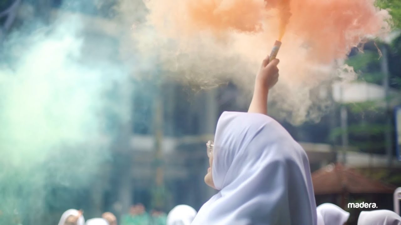 Hiraeth Graduation SMP Islam Al Azhar 26 Yogyakarta angkatan ke-10