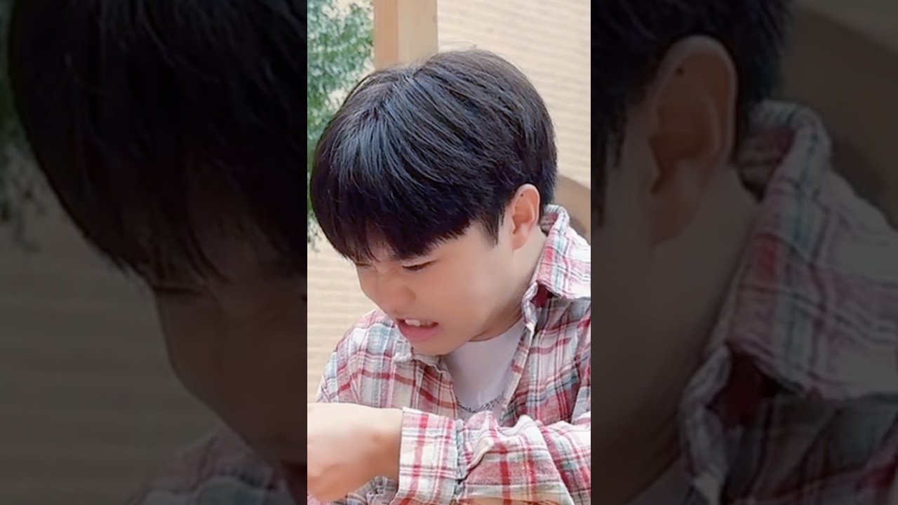When he gets jealous🤣#couple #vlog #cute #funny #love
