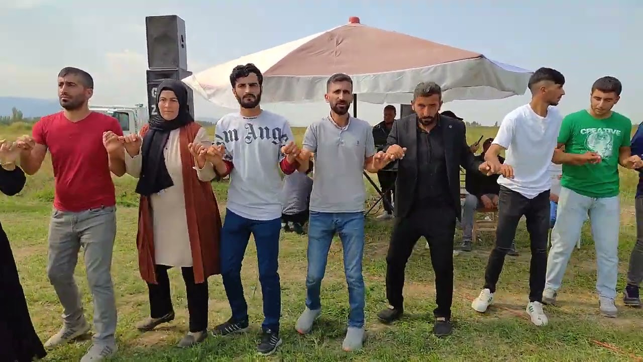 AŞAĞI TOPRAKLI KÖYÜ GÜZEL BİR BAHÇE DÜĞÜNÜ GRUP ZİLAN ENVER AKTAŞ