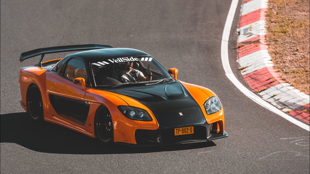 VEILSIDE MAZDA RX-7 ON THE RING!