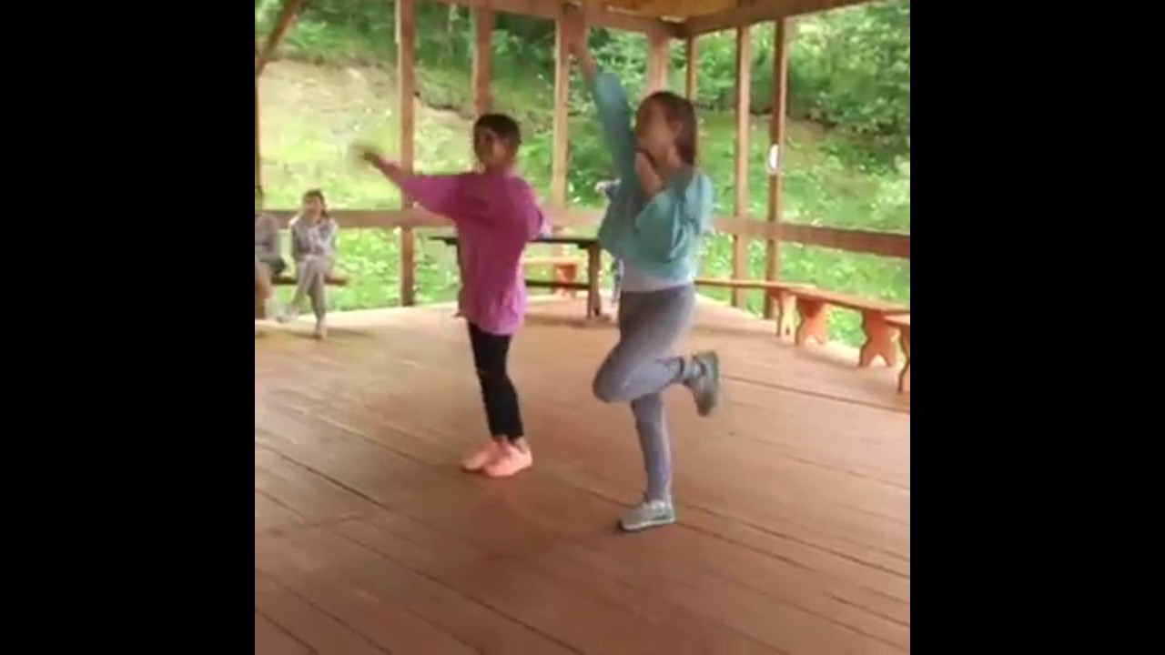 Open Kids танцуют под песню Монатика в Open Camp #Vitamin D