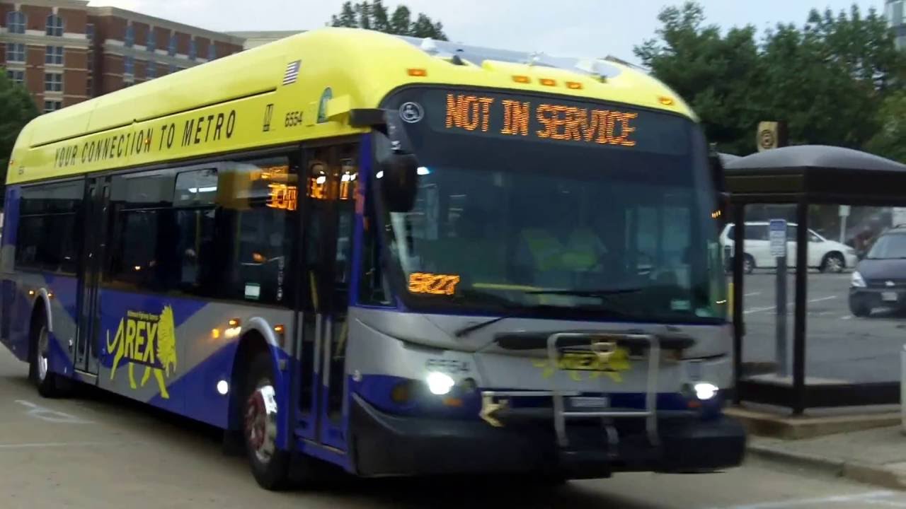 Metro Trains And Buses - Alexandria, Virginia - 7/27/2016 .