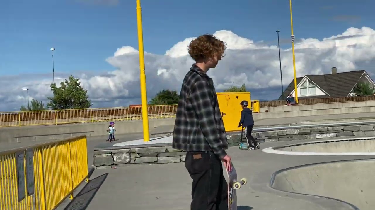 Jonas Larsen part i Tasta Skatepark, film av Lasse Risvik