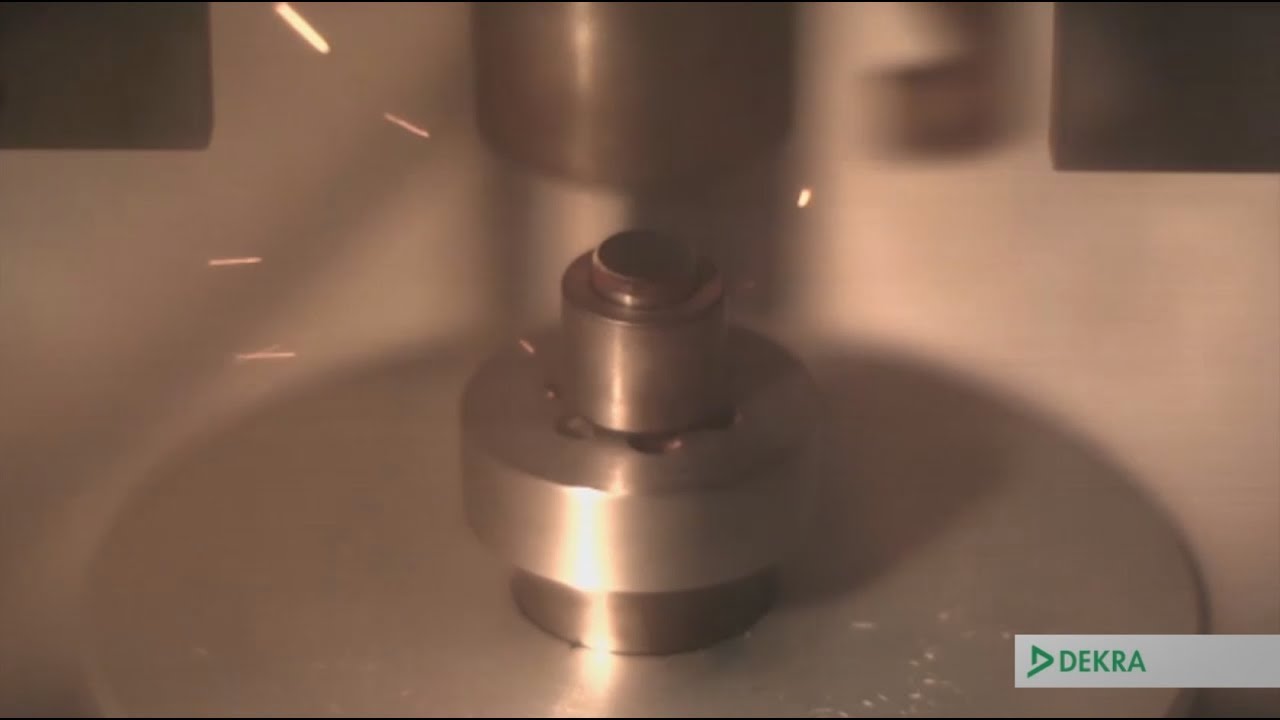 BAM Fallhammer Test – DEKRA Process Safety