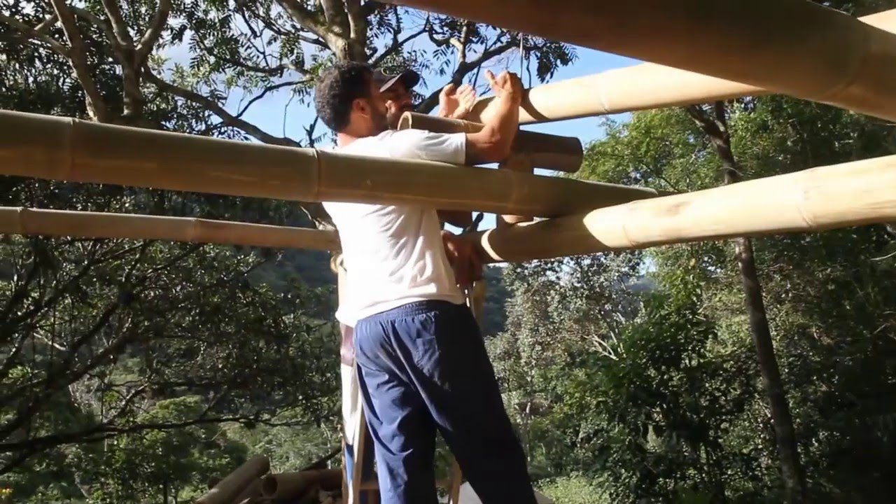 Curso de construção em bambu