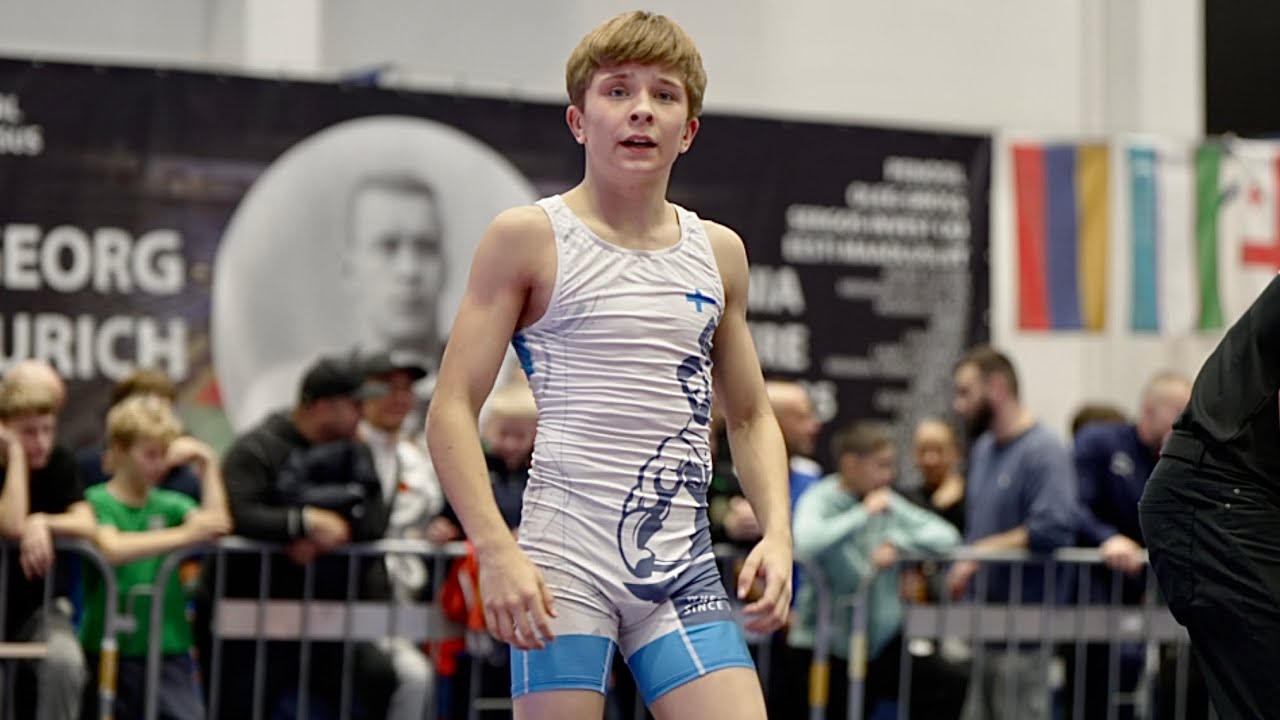 U13 Levani Khinikadze (GEO) vs Oskar Olava (FIN) 41kg final! Greco-roman boys youth wrestling .