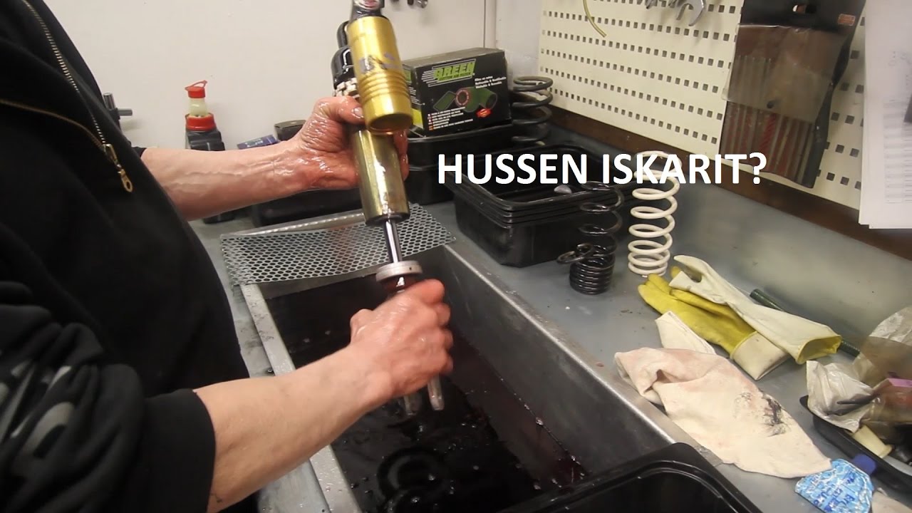 Husqvarna Part 3! Enduropyörän Iskarihuolto!