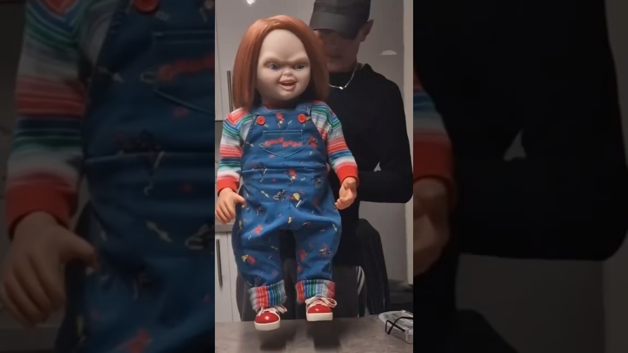 Animatronic🦿Walking Chucky Doll TEST! #childplay #animatronics #chucky #robot #movieset #shorts