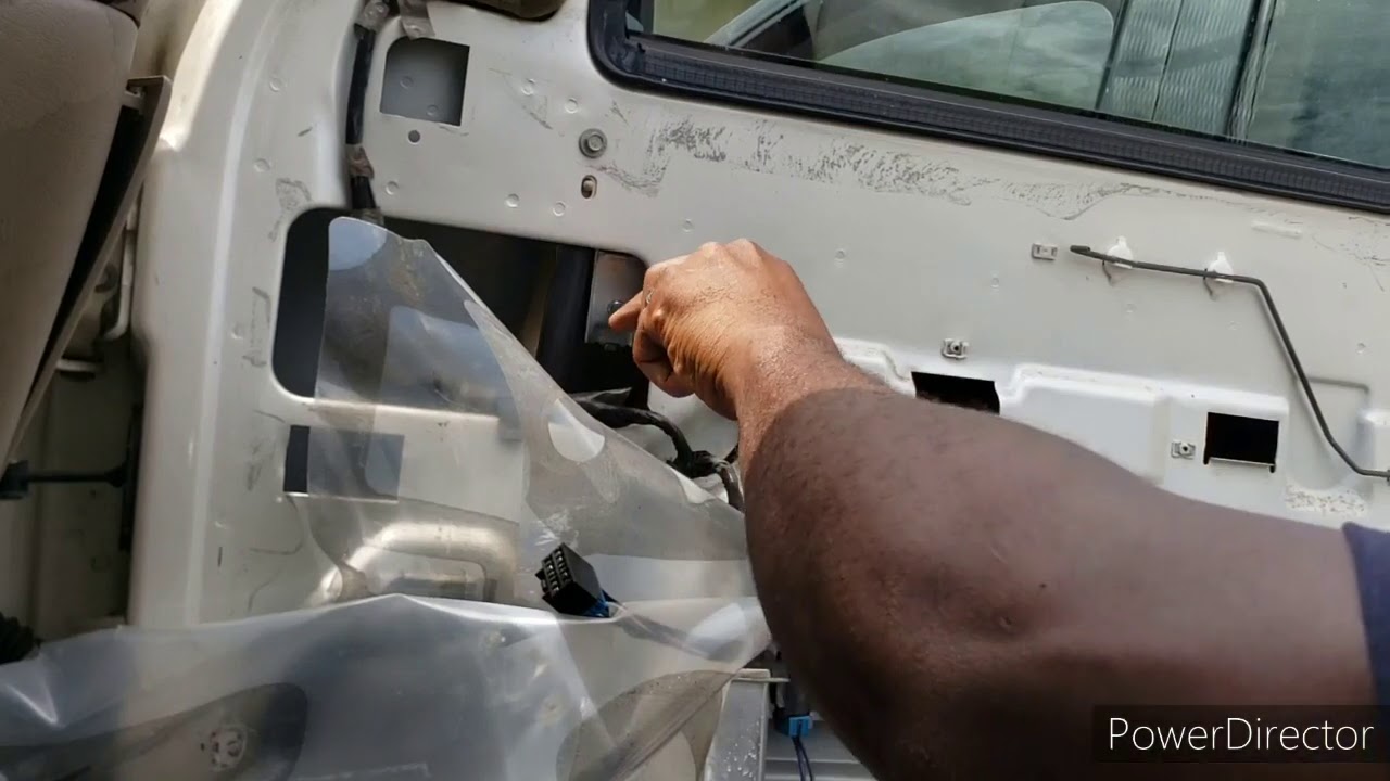 02-05 Cadillac Escalade Window Regulator Install