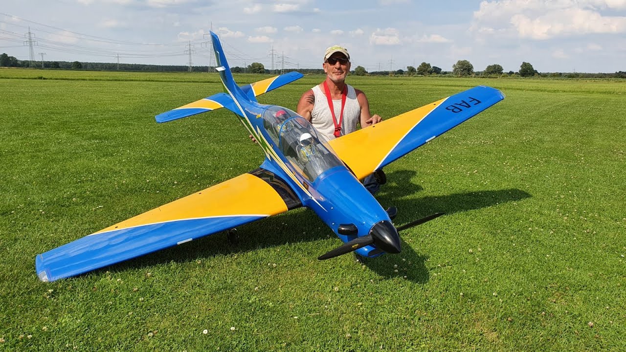Phoenix Model Tucano 60cc