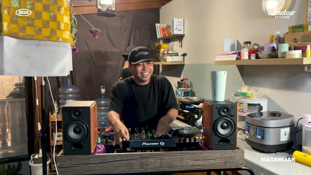 AMATEUR SESSION #1 :  INDOBOUNCE BREAKBEAT  MIXTAPE BY MACANLIAR - Rumah Kayu Jenar