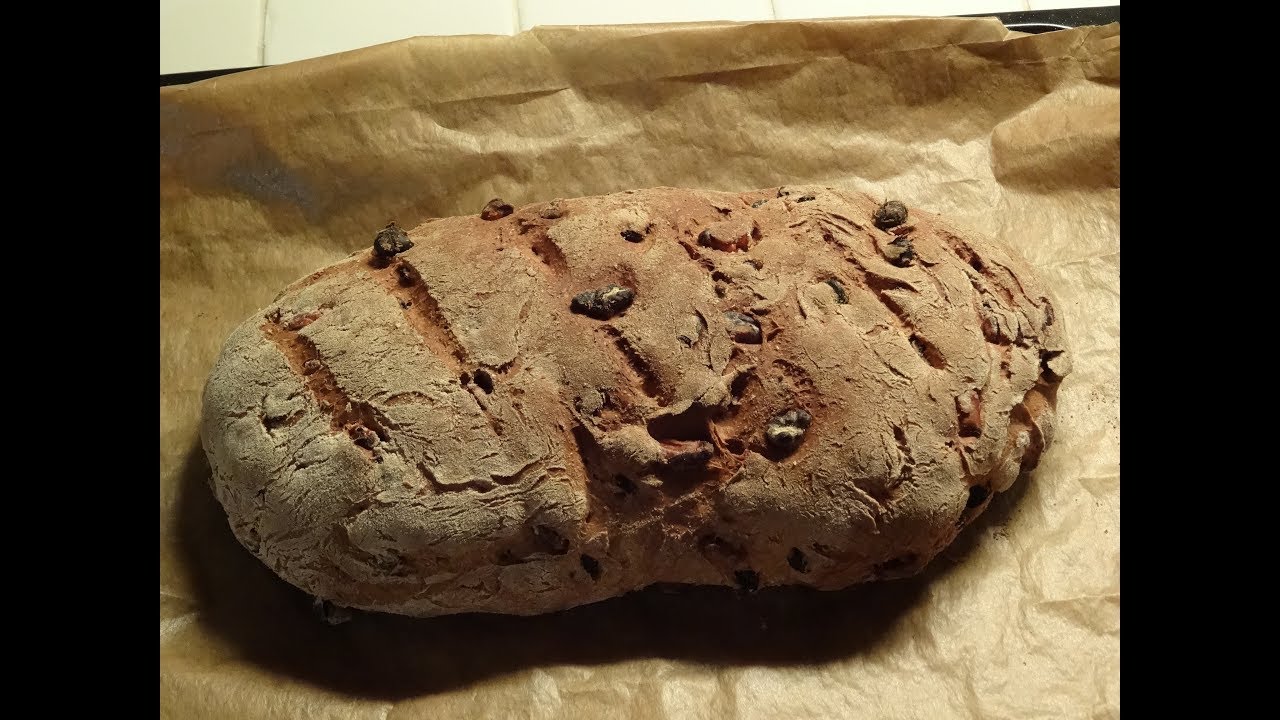Pain Maison (Aux Raisins et Aux Noix)