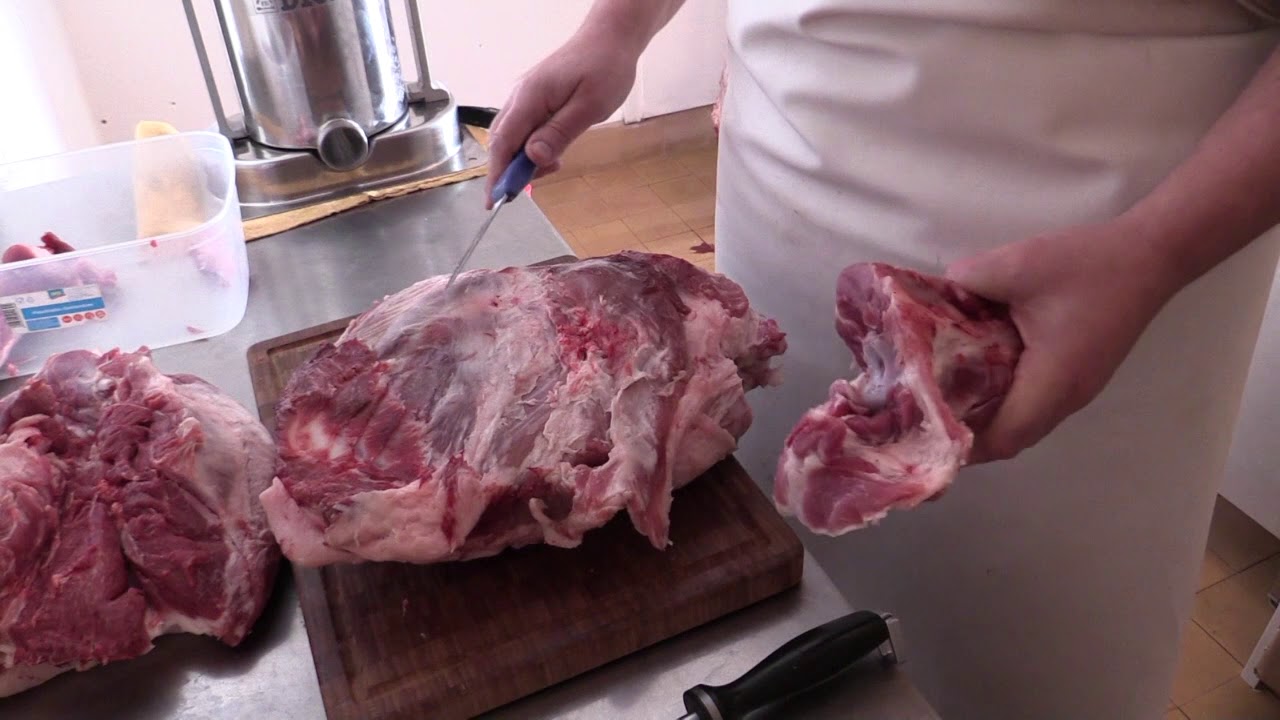 Schweineschulter auf 2 Arten ausl&ouml;sen