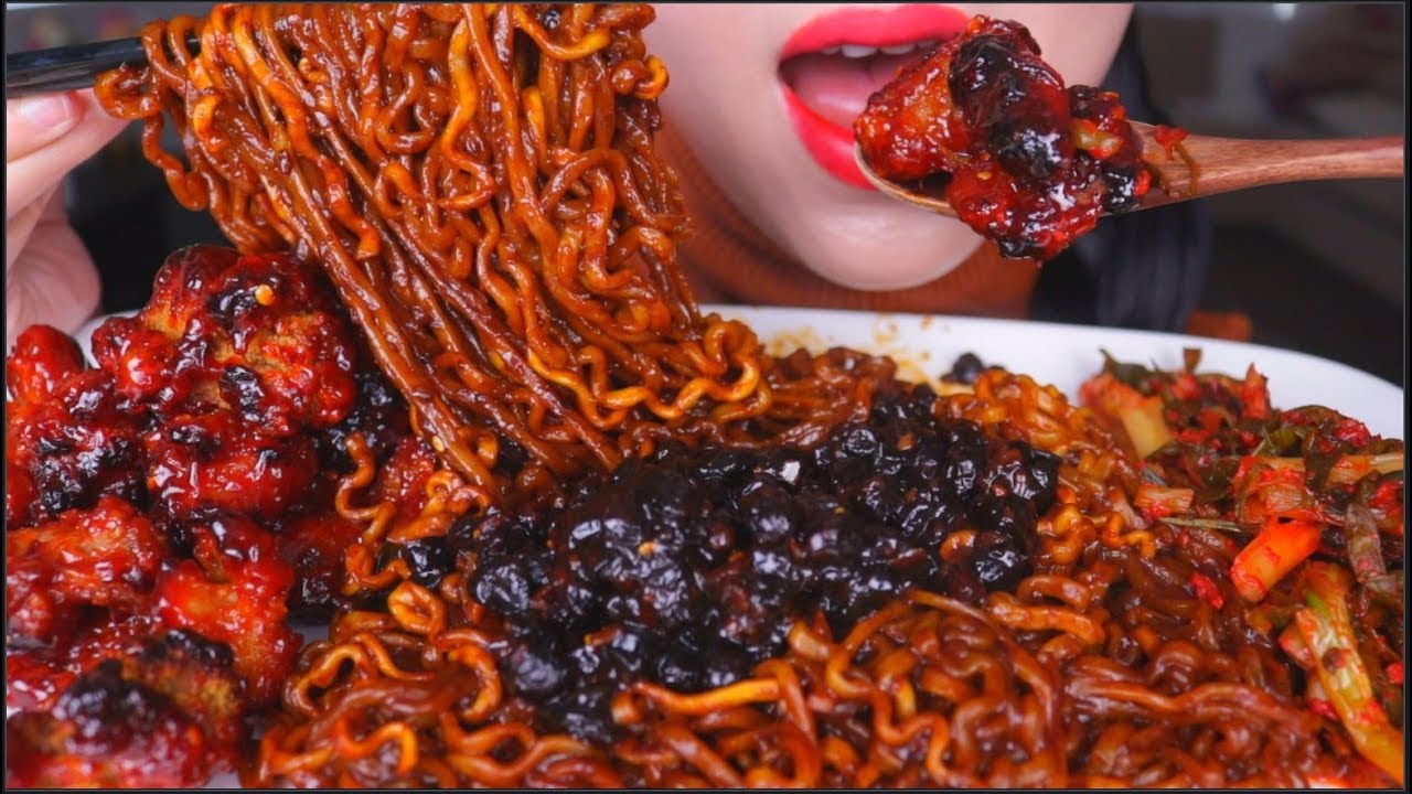 ASMR SPICY BBQ FRIED CHICKEN | SAMYANG BLACK BEAN NOODLES 炸酱面 | GREEN ONION KIMCHI | EATING SOUNDS