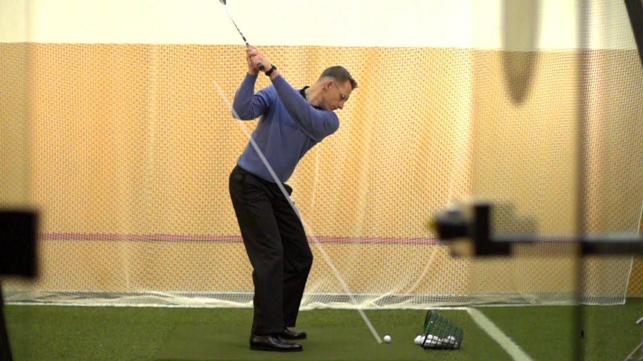 A clip from the new English DVD: Secrets of the golf swing