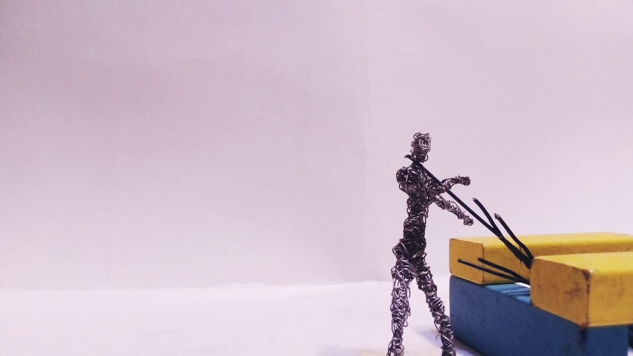 El enfierrador stop motion