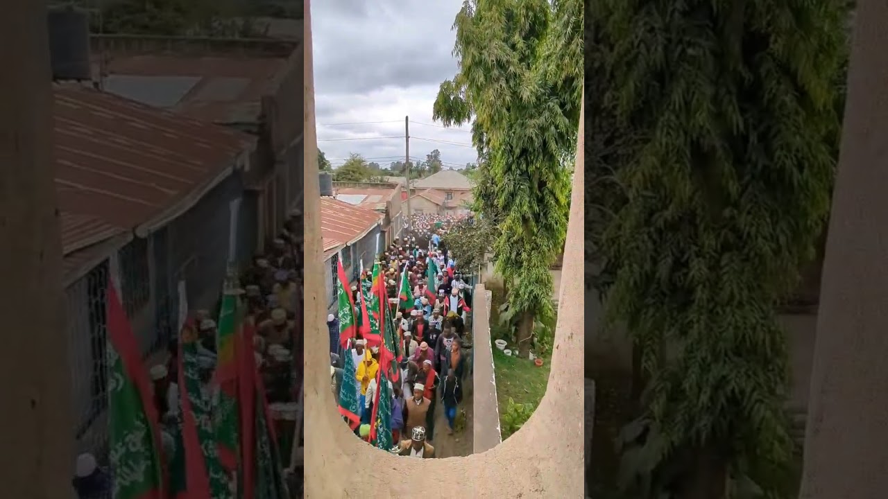 HAYA NDOMA AJABU YA MAZISHI YA SHEKHE SALIM MTI MKAVU KUWA NA WATU WENGI ZAIDI