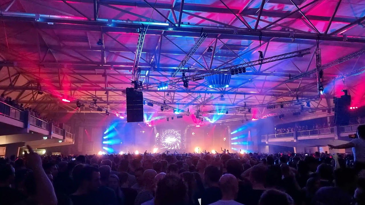 Headhunterz (Intro) @ Vroeger Was Alles Beter 2021 #VWAB (4K UHD)