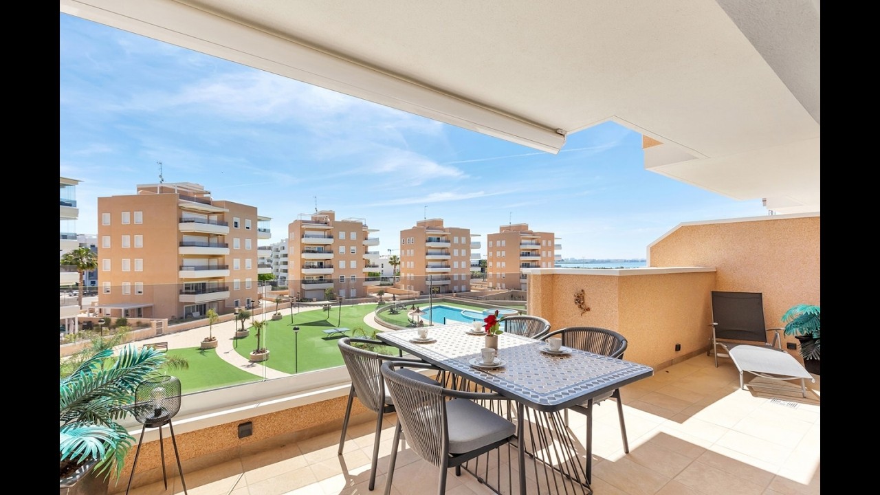 FOR SALE: 3 bedroom apartment in El Raso (Guardamar)