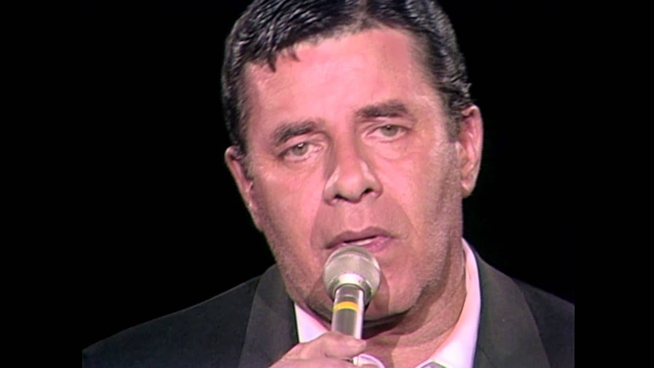 GO FAR: Jerry Lewis Sings 