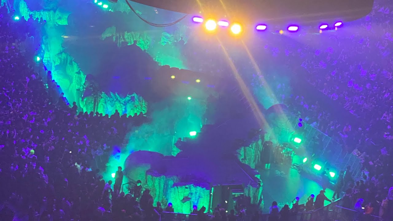 Travis Scott Utopia Tour: Circus Maximus ! CHICAGO UNITED CENTER!