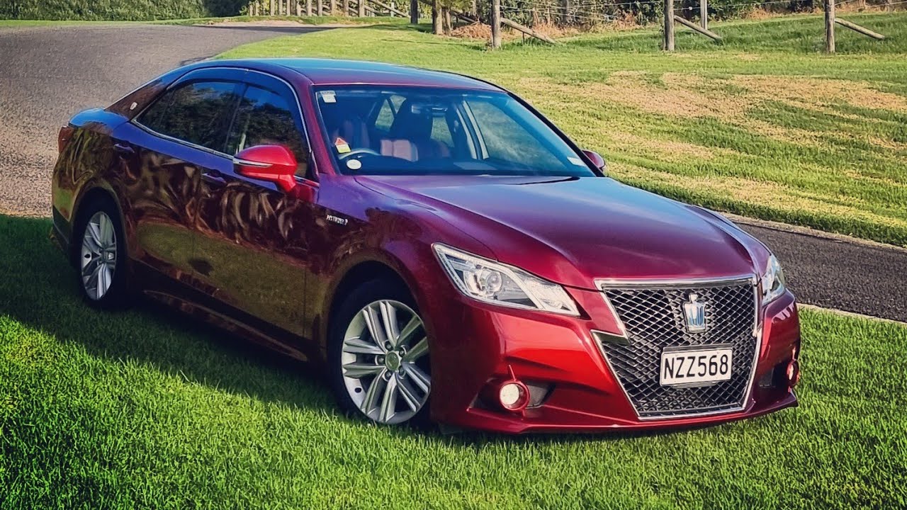 Toyota Crown Athlete hybrid review in NZ  S210