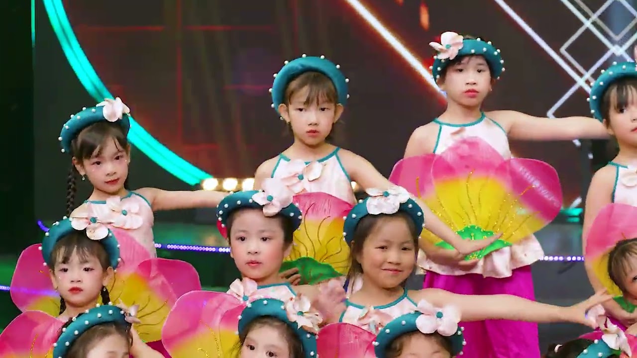 Long phụng sum vầy