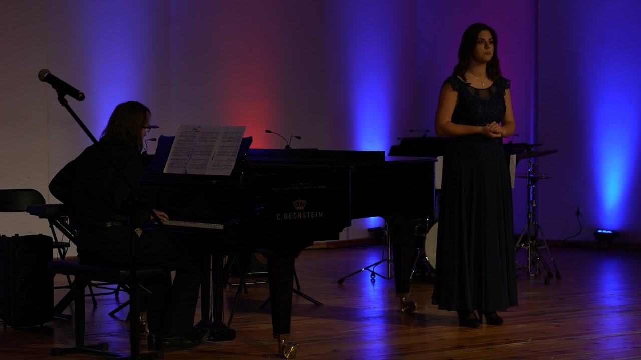 Karol Szymanowski - Leciały zurazie (z&oacute;razie)