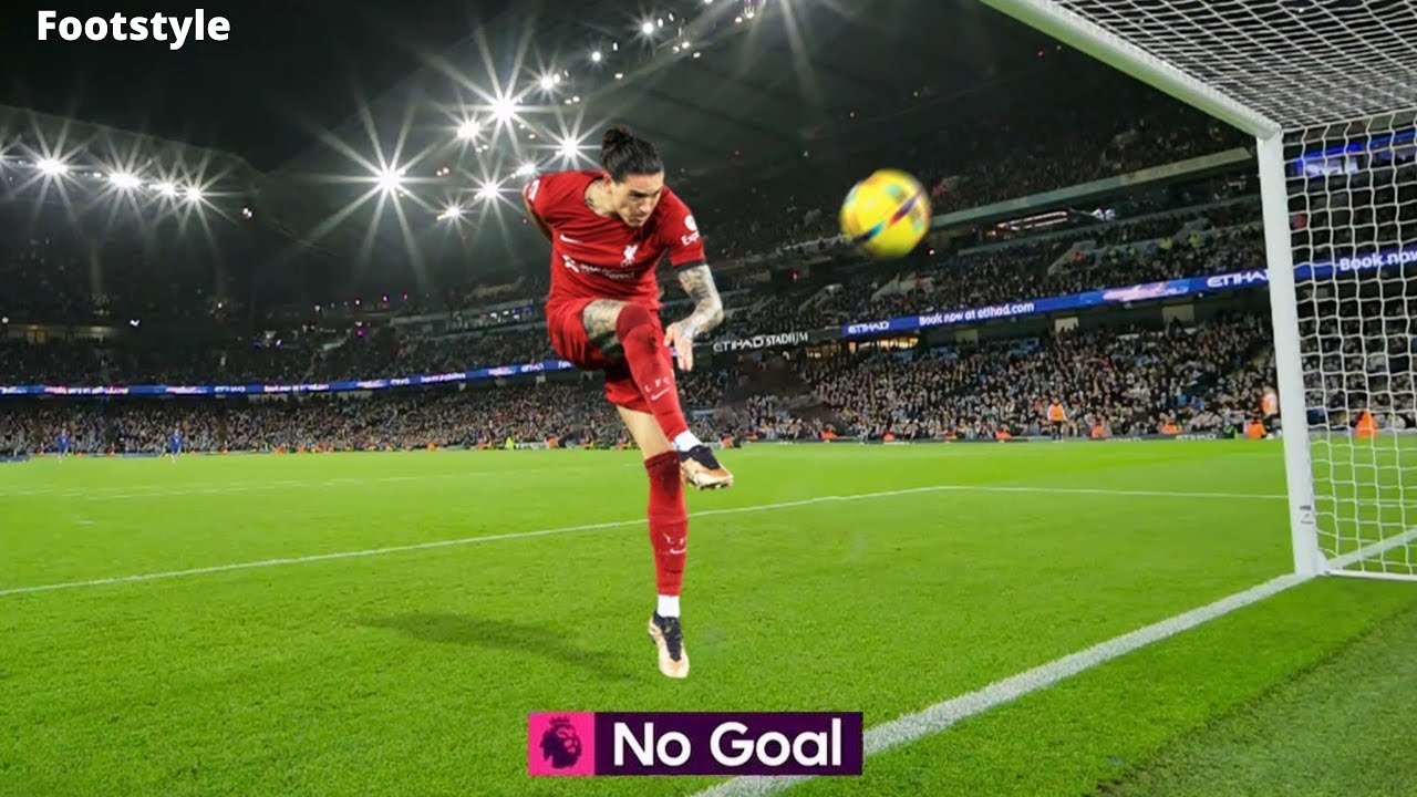 1 in a Million mistakes in Football 😮