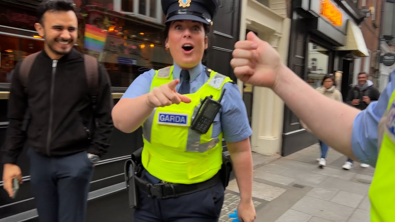 Najzabawniejsze momenty z policją, Garda Bushman Prank
