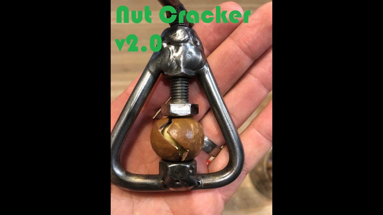 Nut cracker homemade (round 2)
