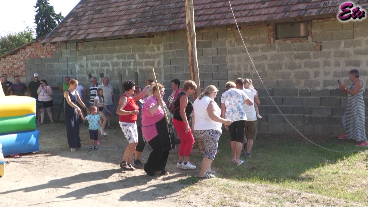 Májusfa kitáncolás Gősfán (2025)
