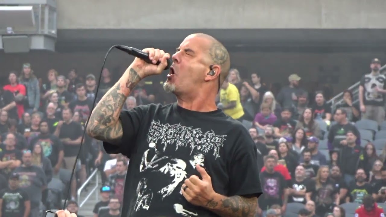 Pantera Mouth for War 8-9-2024 Chicago, IL Soldier Field